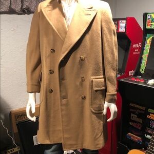 Elegant Men's Double-Breasted Camel Trench CoatCamel hair